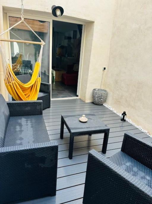 Appartement En Petite Camargue Saint-Laurent-dʼAigouze Εξωτερικό φωτογραφία